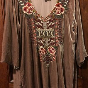 Johnny was velvet top medium.